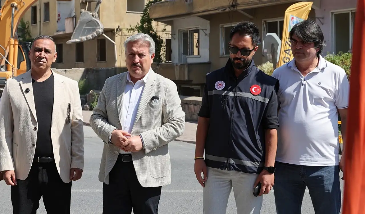 Aydınlıkevler'de dönüşüm hızlandı: İlk daireler teslim ediliyor
