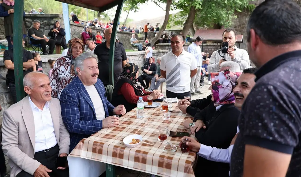 Sarımsaklı'ya sosyal tesis müjdesi: Palancıoğlu detayları açıkladı