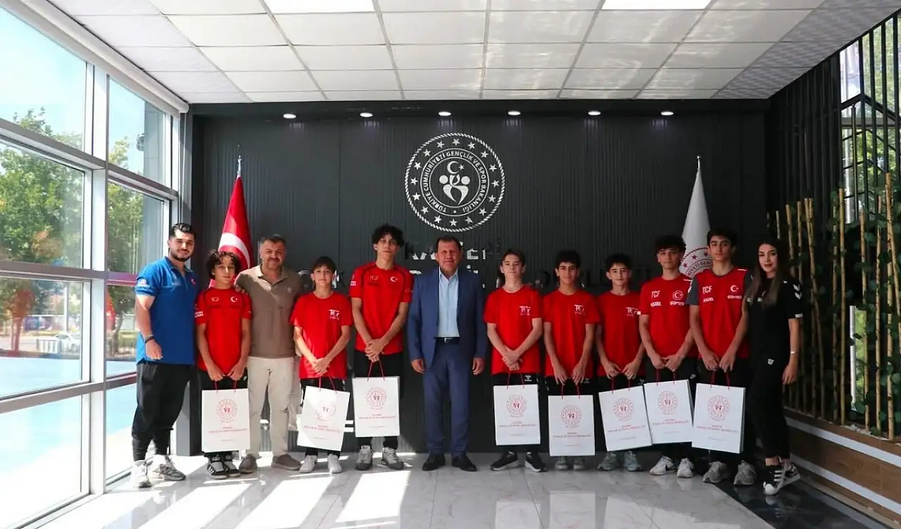 Kayseri'nin milli sporcularından başarı buluşması!