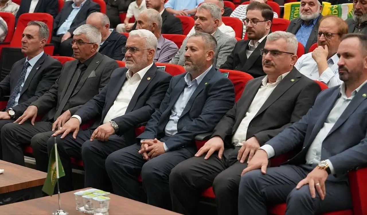 Yapıcıoğlu Kayseri'de o sözlerle seslendi: '40 yıl boyunca amaçlarına ulaşamadılar'