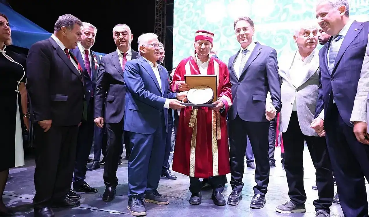 Kayseri'de kuyruklar oluşturan etkinlik: Ahilik hakkında ne söylediler?