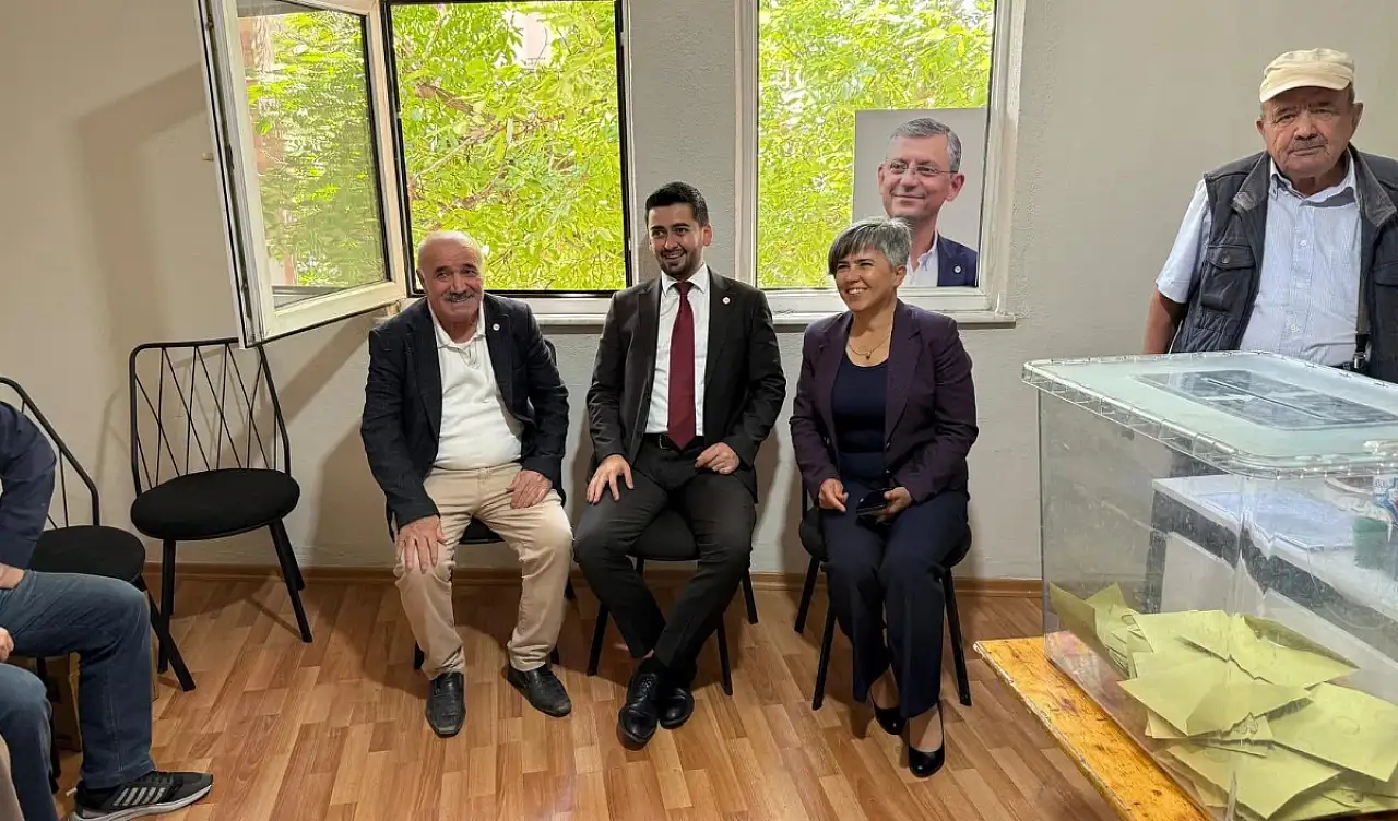 Kayseri'de Yeni Parti'nin ilk kongre heyecanı! İncesu'da o isim seçildi
