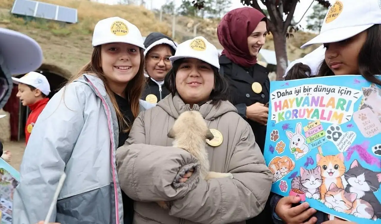 Kayseri'de çocuklar can dostlarla buluştu!