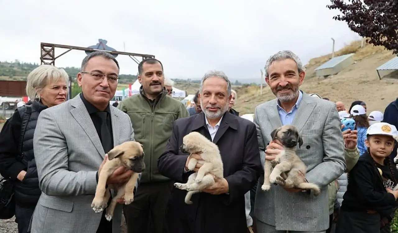Kayseri'de çocuklar can dostlarla buluştu!