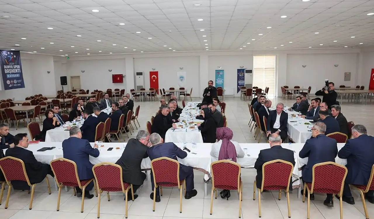 Hacılar'da 2027 planları muhtarlarla değerlendirildi