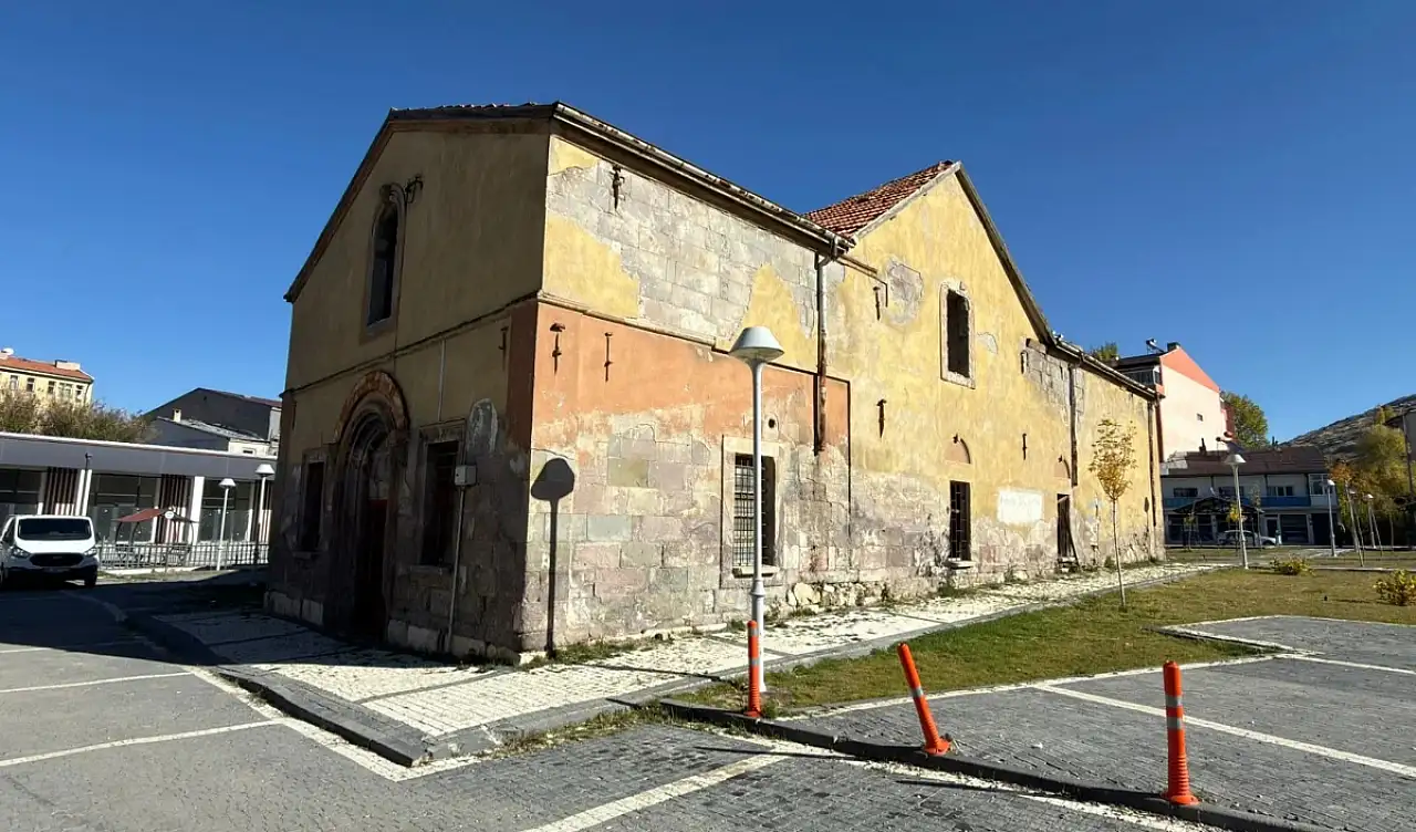 Kayseri'deki kilise meğer sinemaymış!