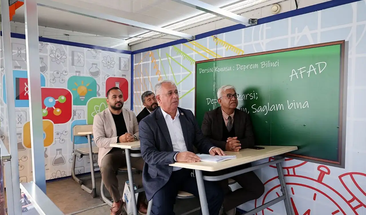 Kayseri'de deprem hazırlığı! AFAD tırında 6,4'lük senaryo canlandırıldı