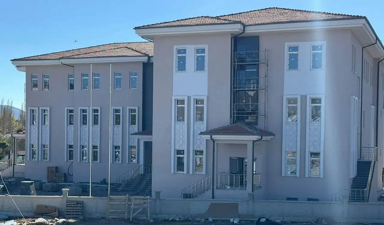 Kayseri'de merakla beklenen 78 milyonluk bina tamamlandı!