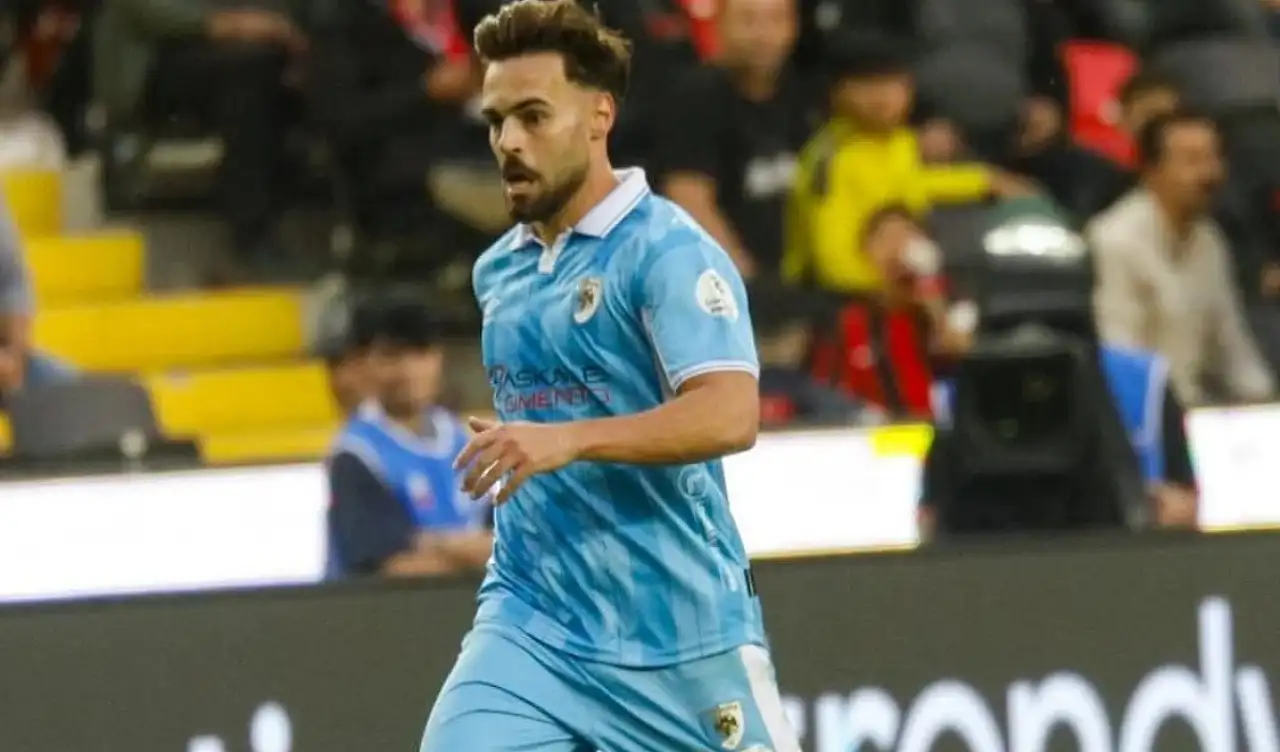 Kayserispor'dan Süper Lig ekibine gitti! Takımına hayat veriyor