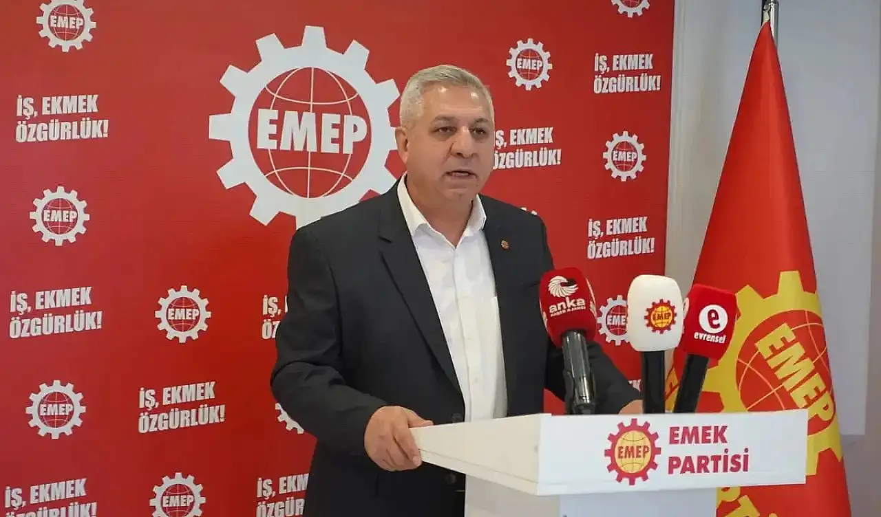Kayseri'de pazar günü iki kongre: Birinde genel başkan, diğerinde seçim var