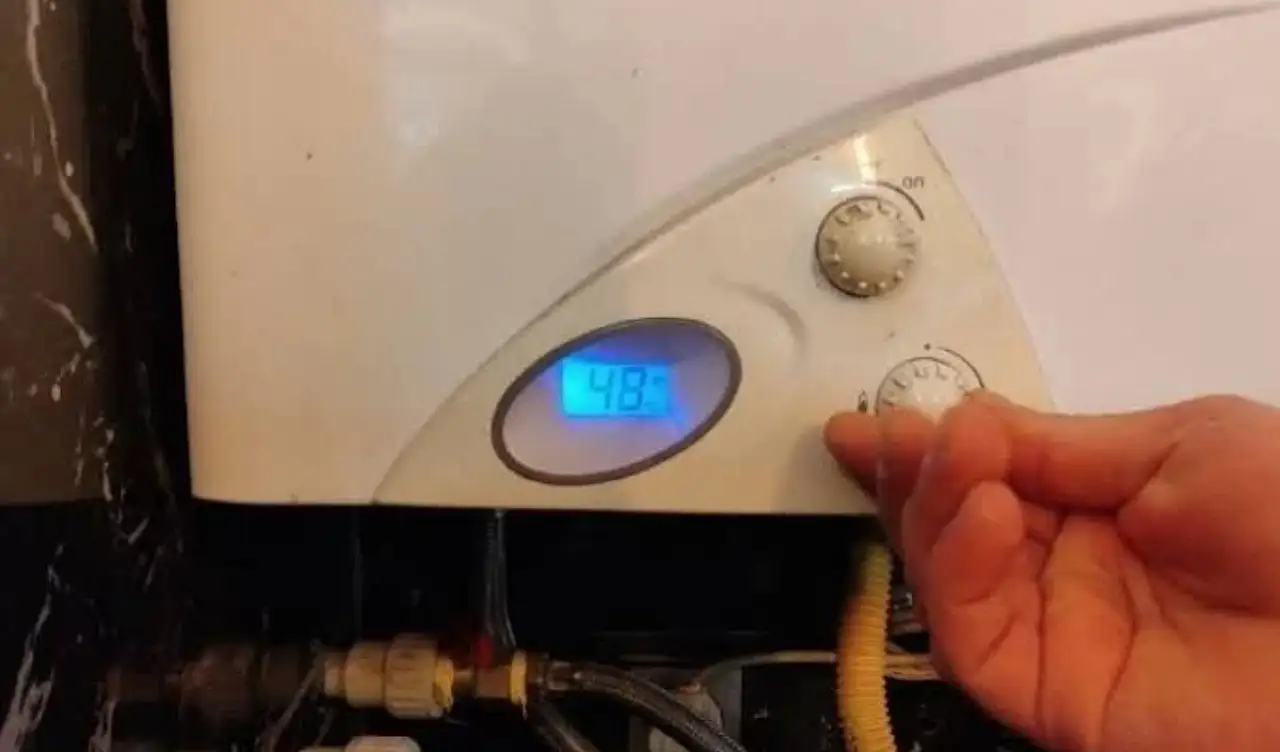 Kayseri'de yakıt tasarrufu arayanlar dikkat: Kombi ustası neler öneriyor?