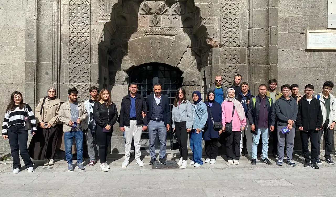 Erciyes Üniversitesi öğrencileri Kayseri'yi bu rotayla tanıdı