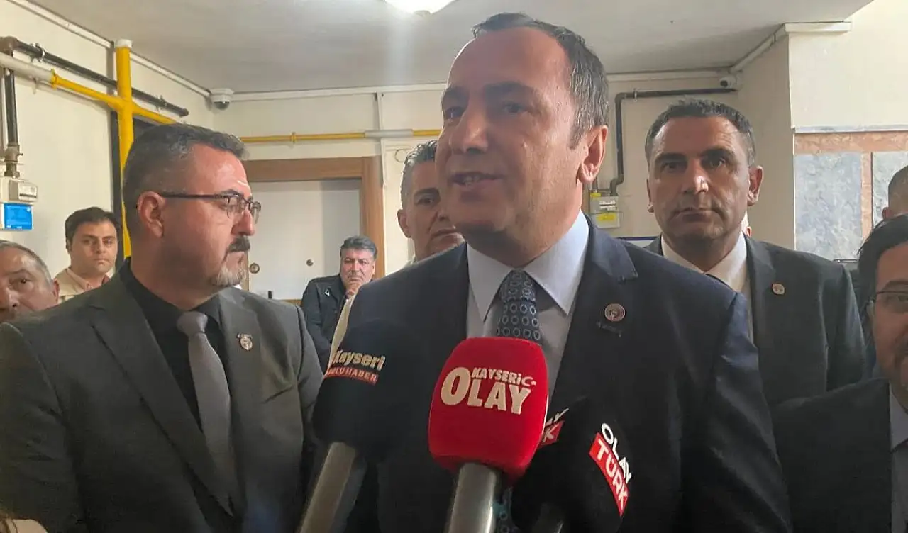 Eğitim İş Genel Başkanı Özbay'dan Kayseri'de sert çıkış!