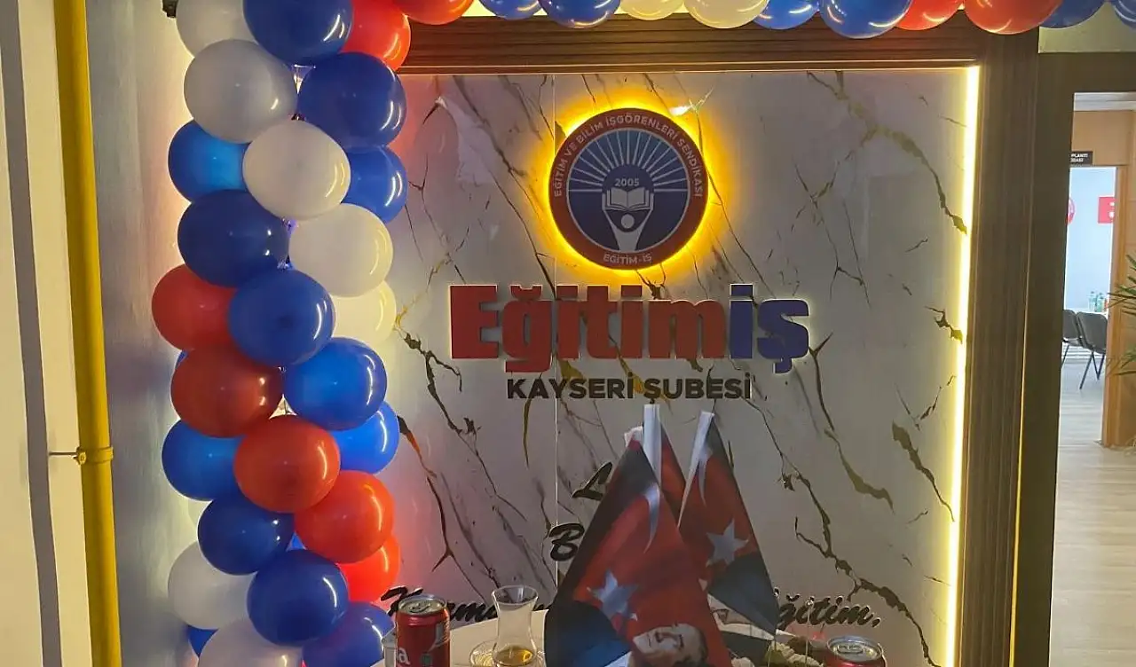 Eğitim İş Genel Başkanı Özbay'dan Kayseri'de sert çıkış!