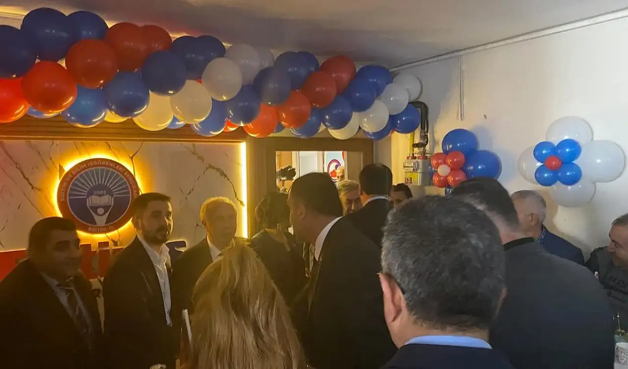 Eğitim İş Genel Başkanı Özbay'dan Kayseri'de sert çıkış!