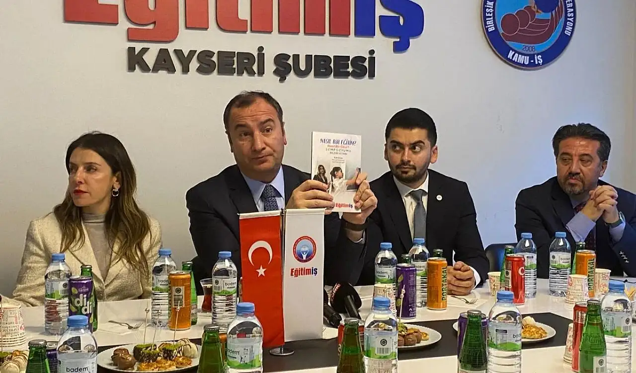 Eğitim İş Genel Başkanı Özbay'dan Kayseri'de sert çıkış!