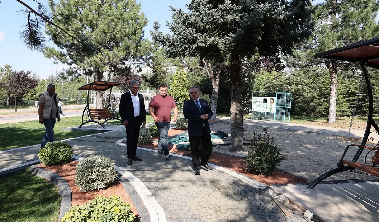 Erciyes Üniversitesi'nde yeni sosyal alan: Kampüsteki parkta çalışmalar sürüyor