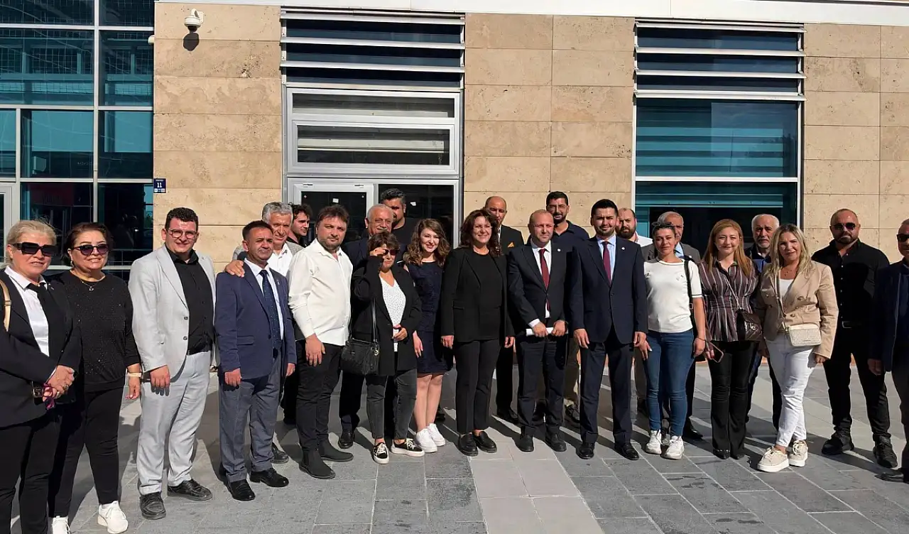 Kayseri'de iki başkan mazbatasını aldı!