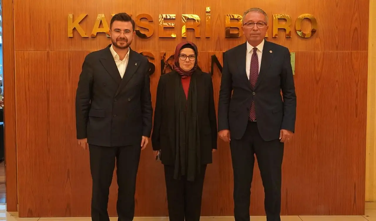Kayseri'nin tanınan avukatından AK Parti'ye tepki!