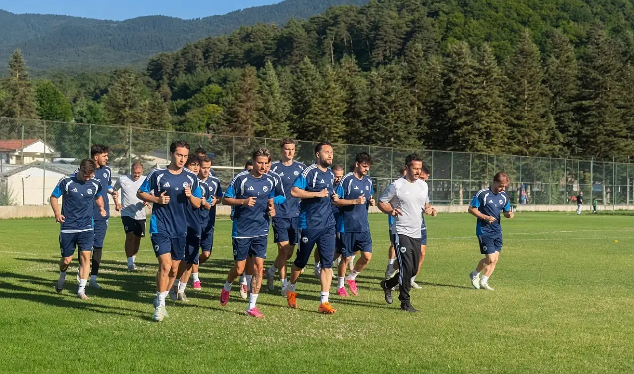 Erciyes 38 FSK'da yeni kamp başlıyor