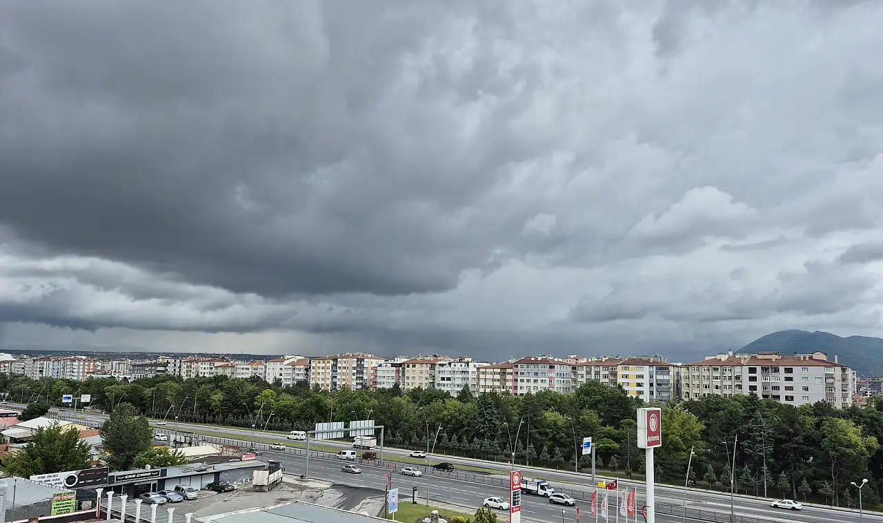 Meteoroloji'den Kayseri'de kuvvetli yağış uyarısı! Bu saatlere dikkat