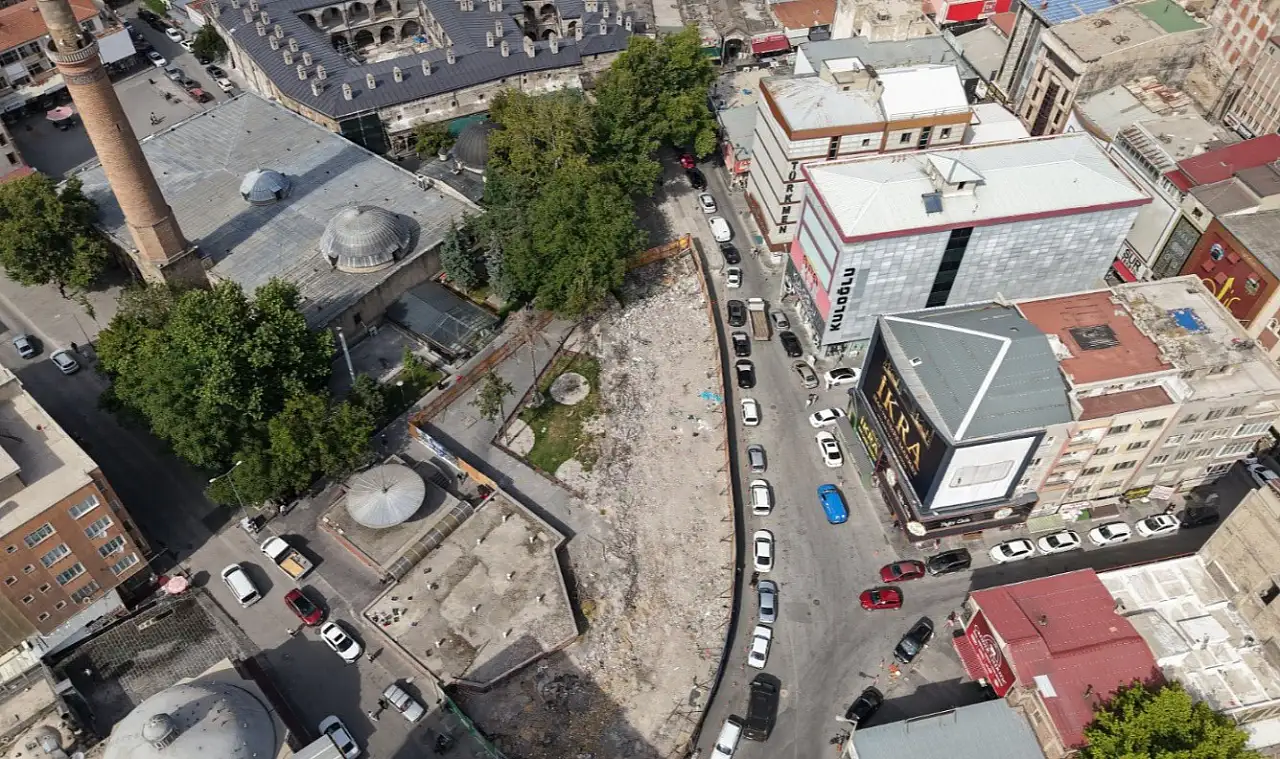 'Toprağa her dokunduğumuzda yeni bir tarih...' Başkan Büyükkılıç müjdeyi verdi
