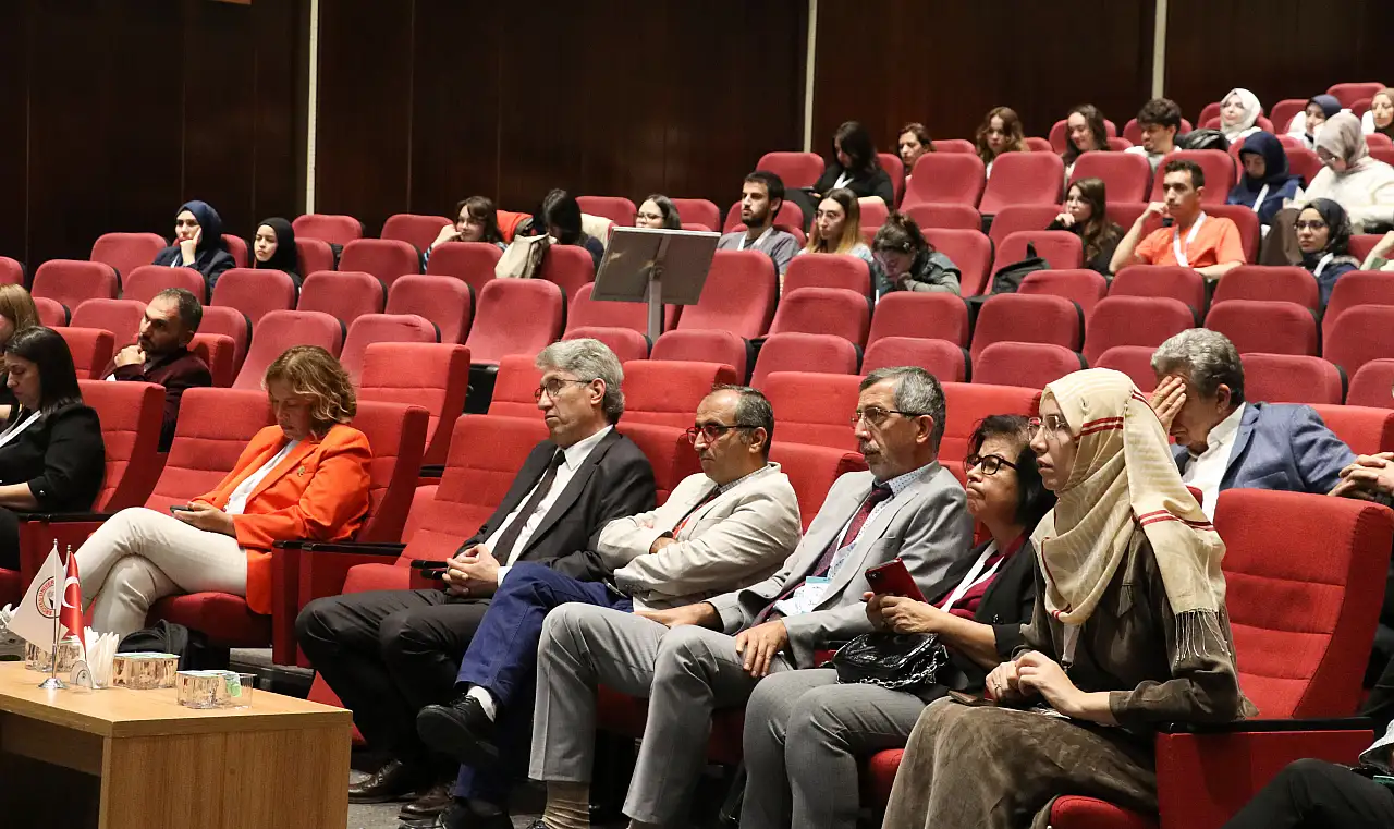 Erciyes'te bilim buluşması! 1. İmmünoloji Kongresi başladı