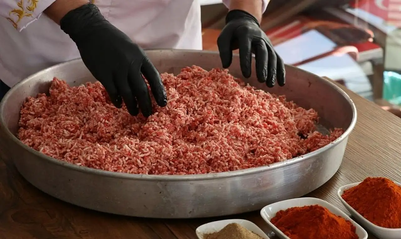 Bakanlık Kayseri'deki iki işletmeyi açıkladı! Ürünlerde bakın ne bulundu?
