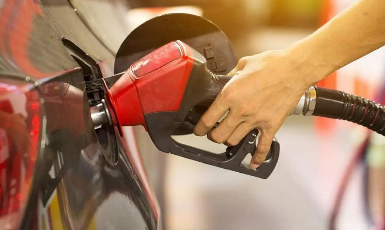 Motorine 5,57 TL indirim sevinci kısa sürdü! Zam geliyor