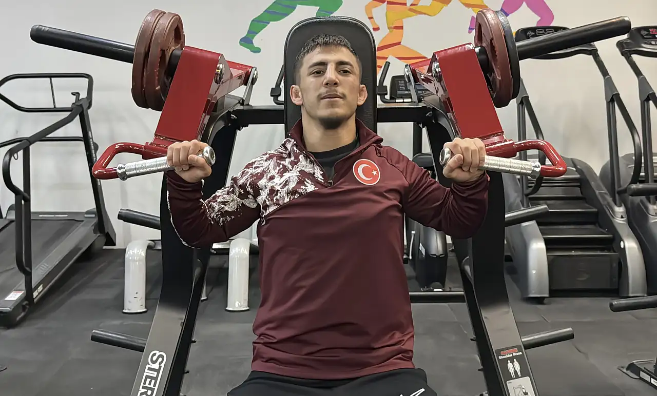 14 Türkiye Şampiyonluğu bulunan Tolga Özbek olimpiyatlara gözünü dikti