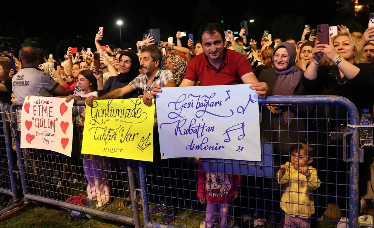 Fuar38'de Kubat rüzgarı esti! Binlerce Kayserili aynı anda coştu
