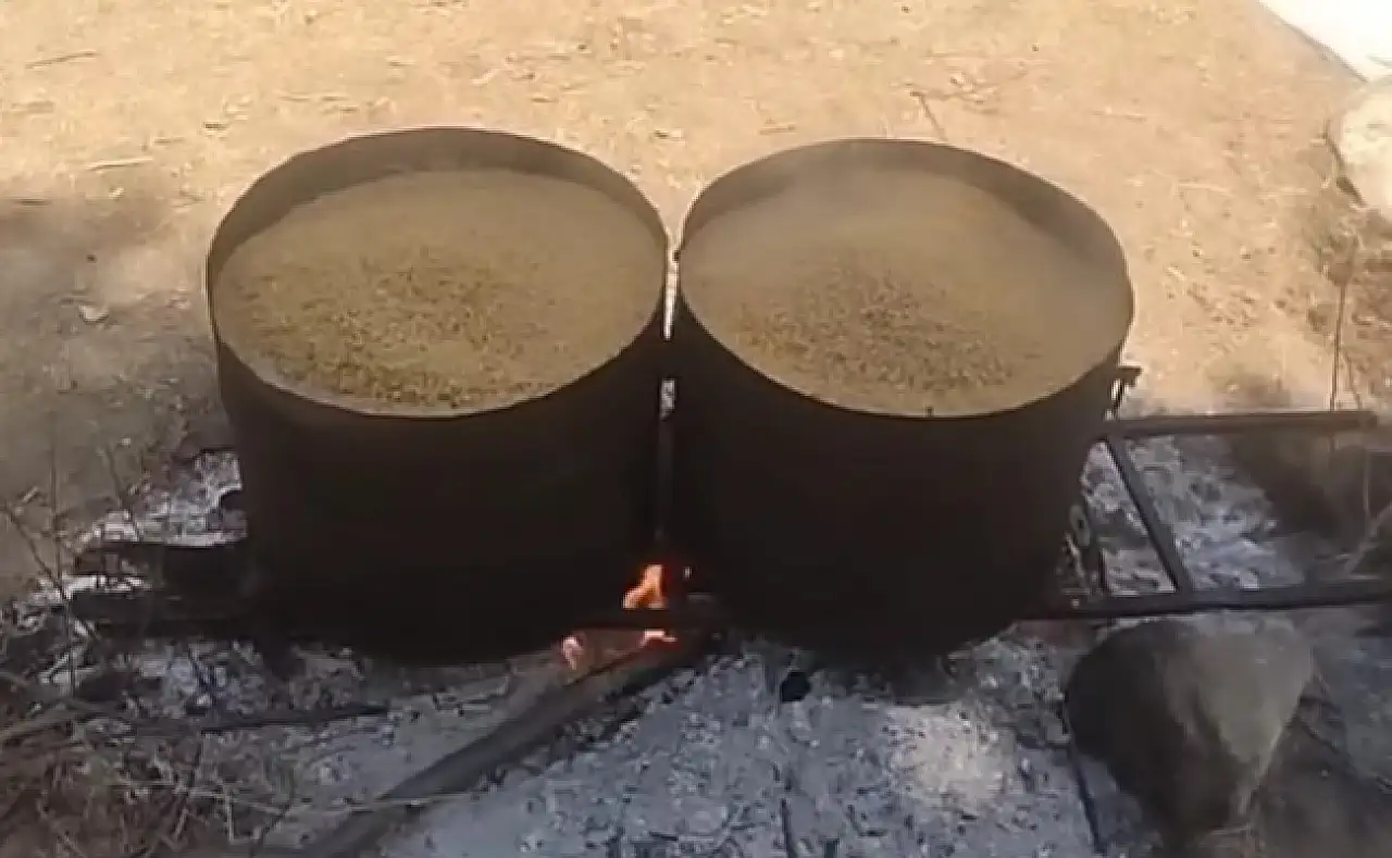 Kazanlar kuruldu, odun ateşleri yakıldı!
