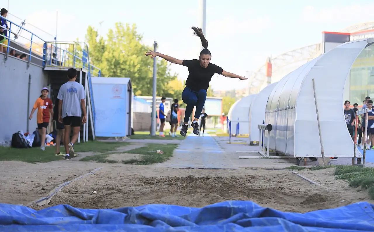 Kayseri'de spor yatırımları meyveleri veriyor