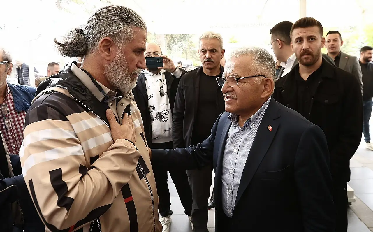 Gazeteci Azim Deniz'in babası son yolculuğuna uğurlandı!
