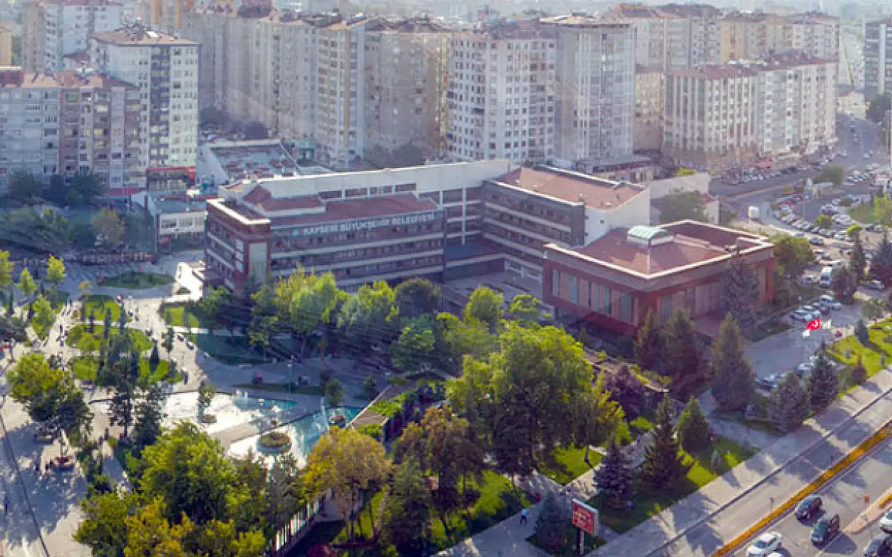 Başkan Büyükkılıç, 'Çıkış yolu arıyoruz' demişti! Kayseri'de tartışmalı '700 milyonluk camii' ile ilgili yeni gelişme! O isim yine ortaya çıktı