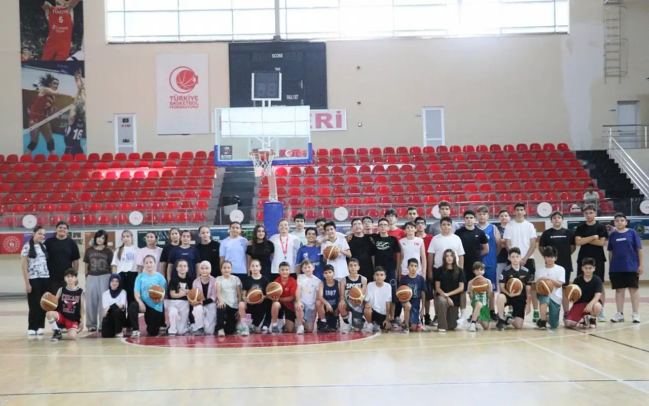 Çocukların basketbol tutkusu Kayseri'de büyüyor!