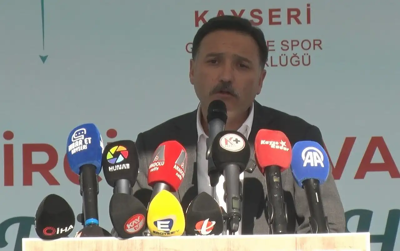 Vali Çiçek: Bir derdimiz var diye çıktığımız yolda çığ gibi büyüyoruz