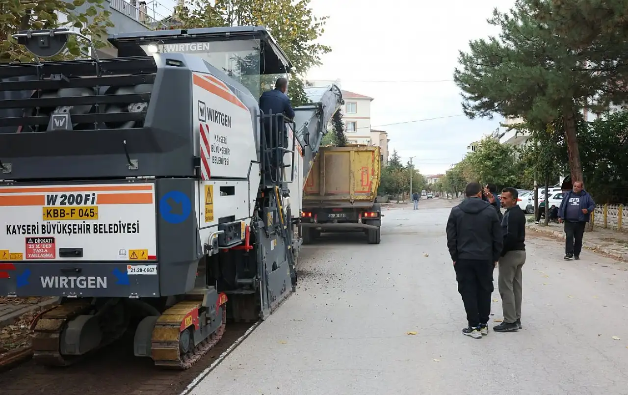Kayseri'de iki caddede yol çalışması! Başkan uyardı
