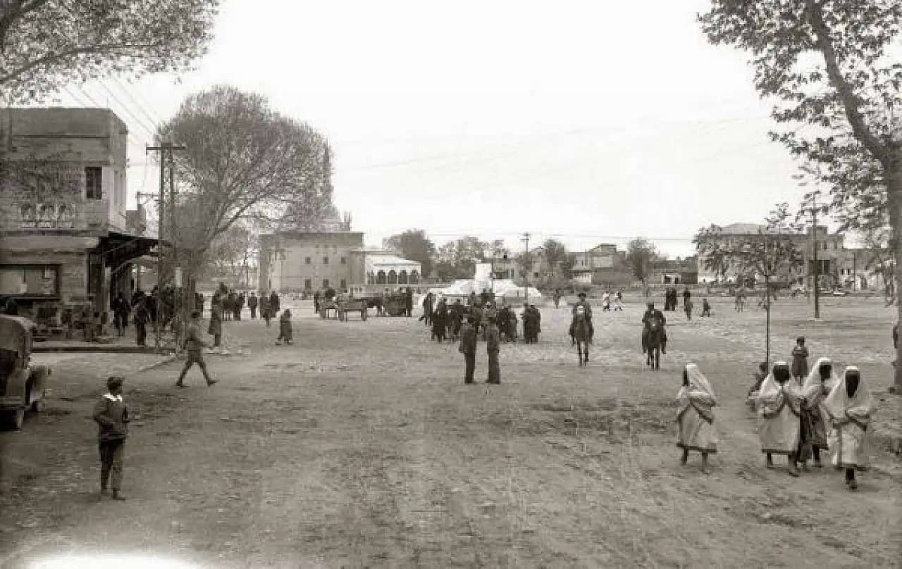 Hiç merak ettiniz mi? Atatürk döneminde Kayseri'de Cumhuriyet Bayramı bakın nerelerde, nasıl kutlanıyormuş!