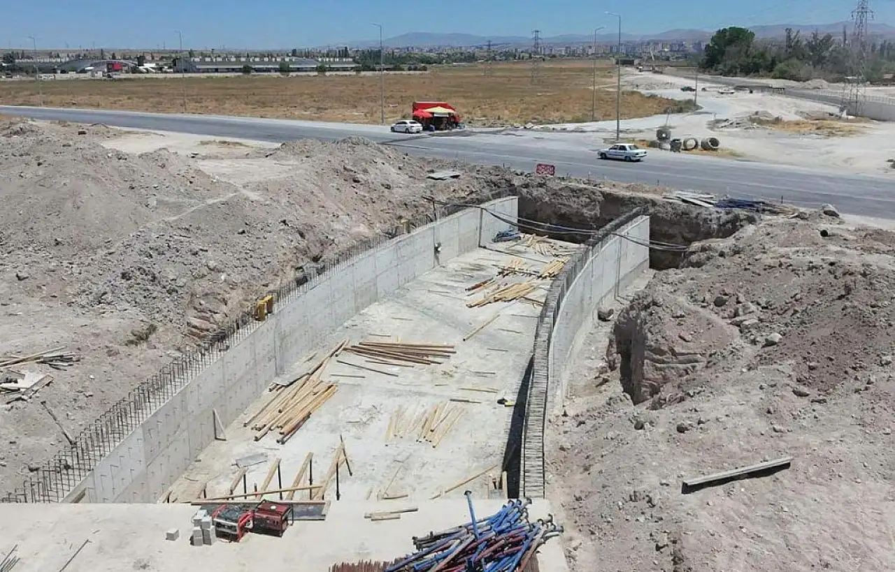 Dev projede gece gündüz mesaisi: Kayseri'nin o bölgesi güvenceye alınıyor!