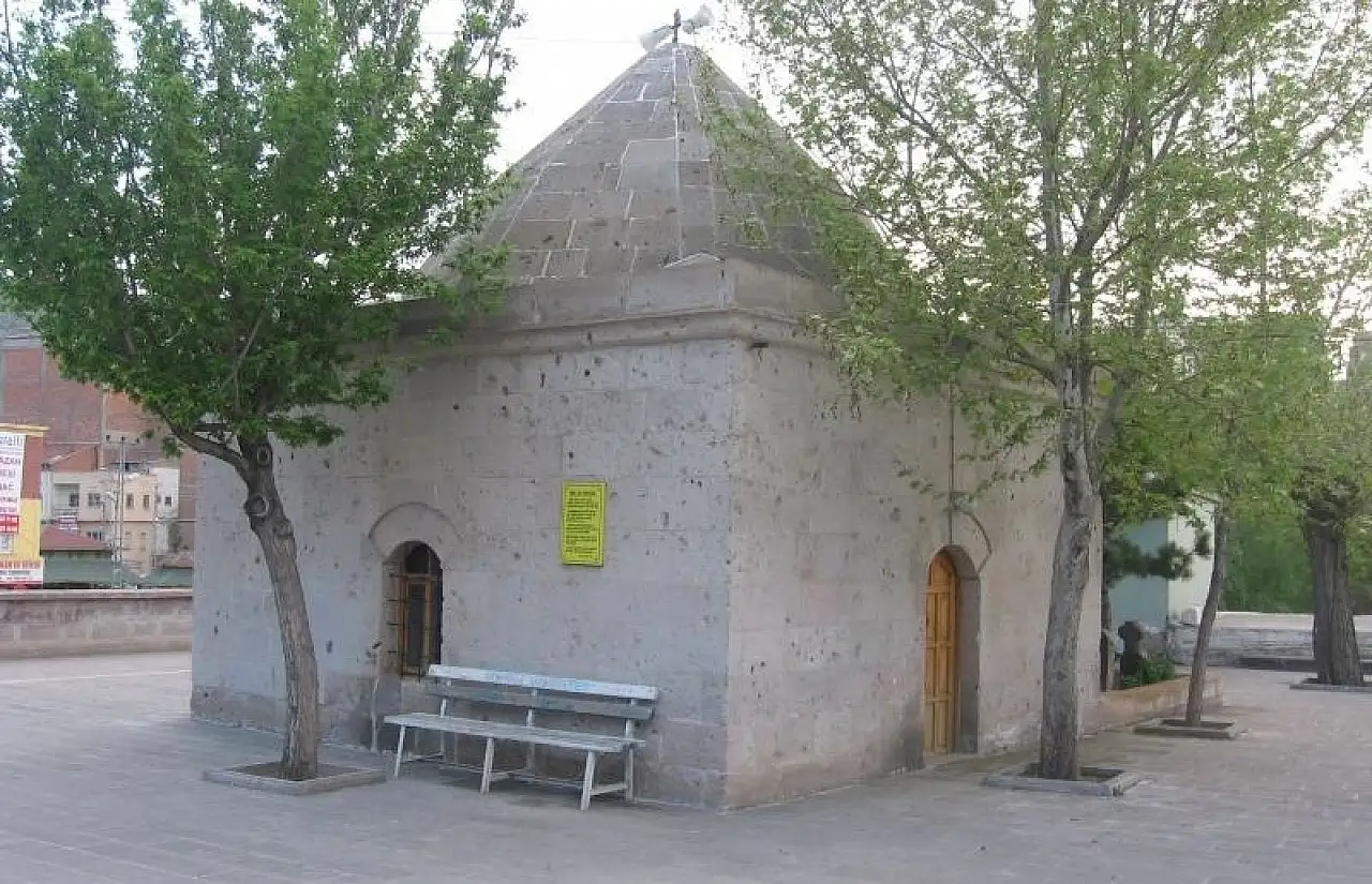 Kayseri'deki iki ilçeye ismi verilen kişiler kardeş mi?