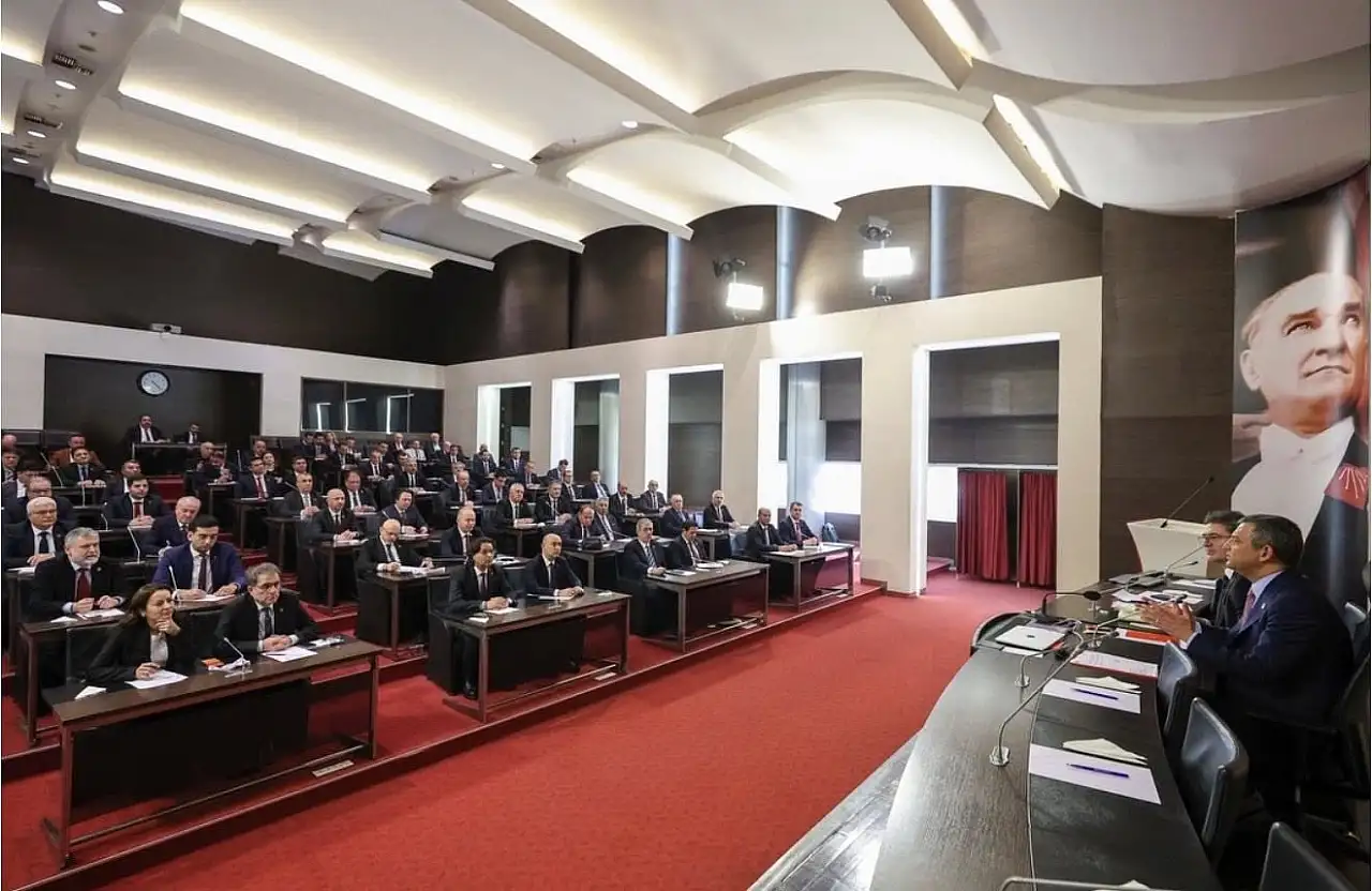 CHP Kayseri İl Başkanı Özer, partisinin Lideri Özgür Özel ile görüştü