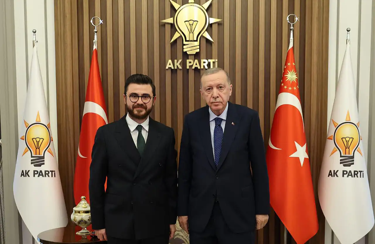 '2026 yılında seçim varmış gibi çalışacağız' diyen AK Parti Kayseri İl Başkanının kafasında kurduğu sistem ne? 2026 yılında bakın ne yapacaklar!