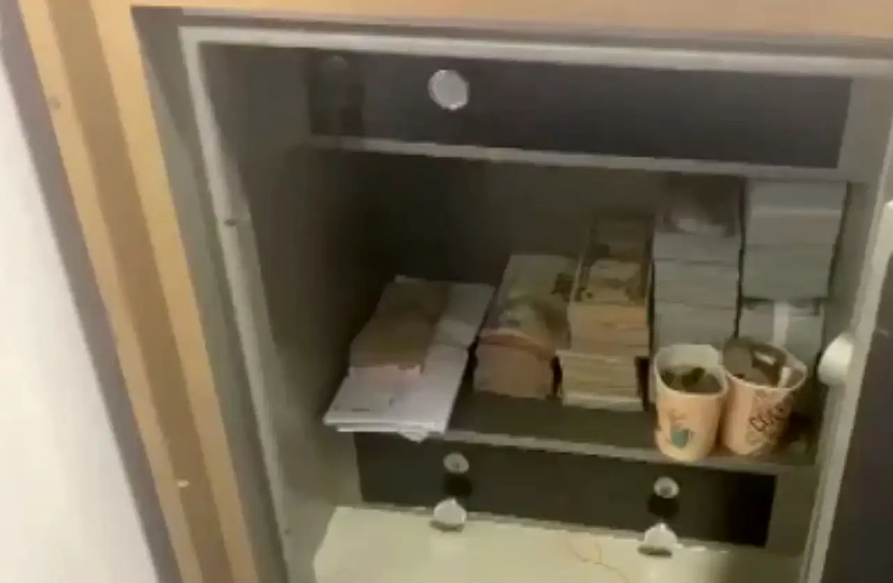 Süleymancılara operasyon! Kayseri'de 33 yıl önce kurulan şirkette arama yapıldı