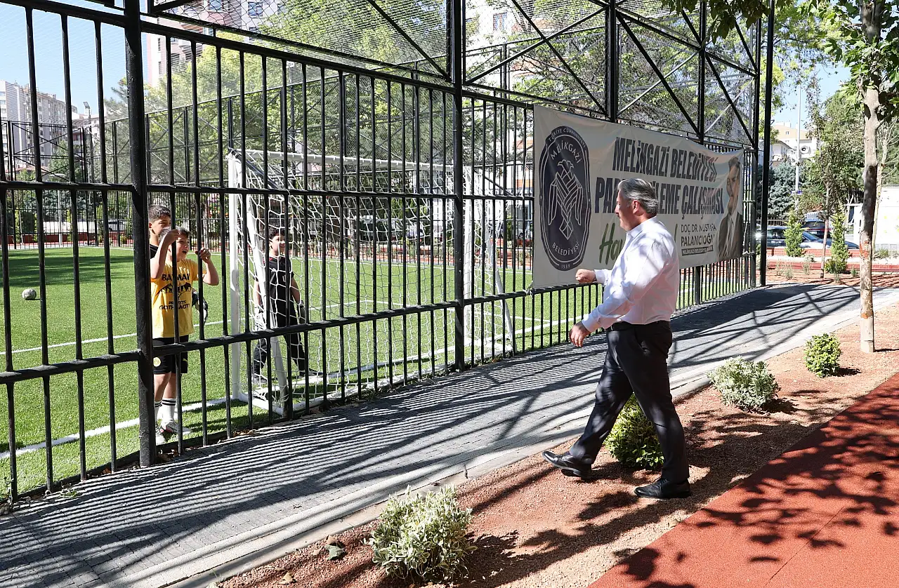 Melikgazi'de yenilenen Yıldız Parkı yeni yüzüne kavuştu