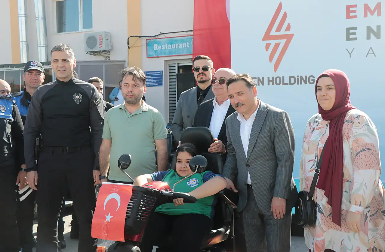 Kayseri'de engelsiz yarınlar için 130 akülü araç dağıtıldı