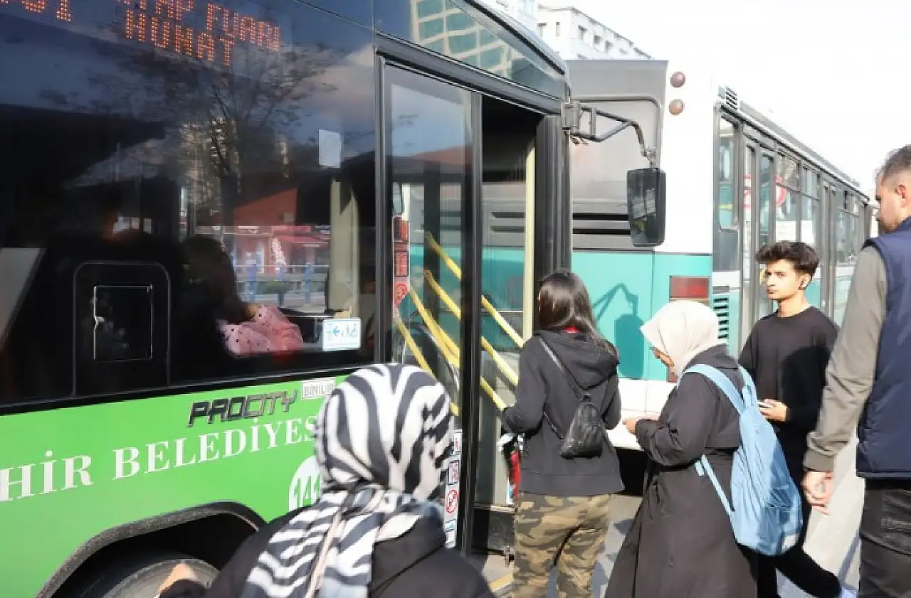 Kayseri'de durakta beklemeyin! Bu otobüslerin saatleri değişiyor