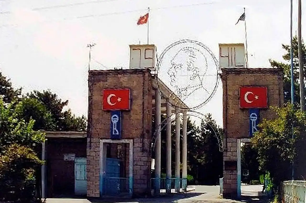 Ankara'daki ünlü Holdingde hangi iki Kayserili bir araya geldi?