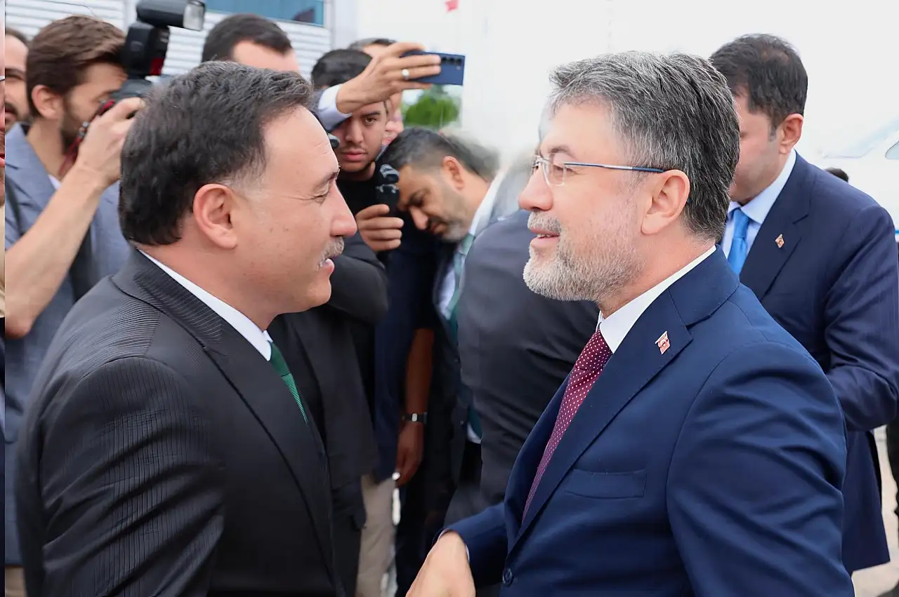 Bakanlar Kurum ve Yumaklı Kayseri'de