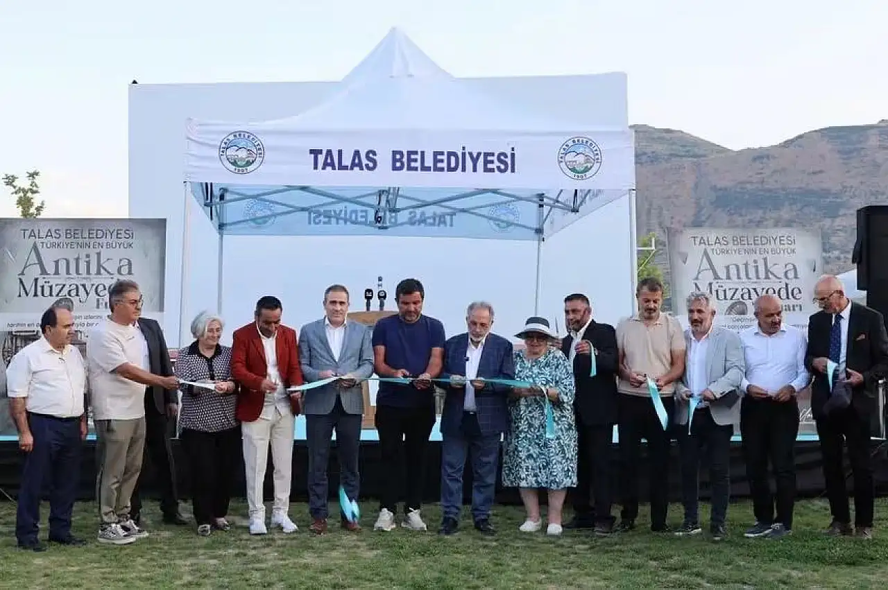 Türkiye'nin en büyük antika fuarı Kayseri'de açıldı! 100 bin eser bir arada